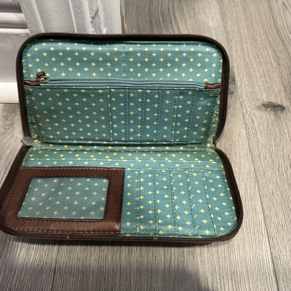 Fossil Key-Per Giraffe Wallet-(2of 2) - Picture 8 of 11